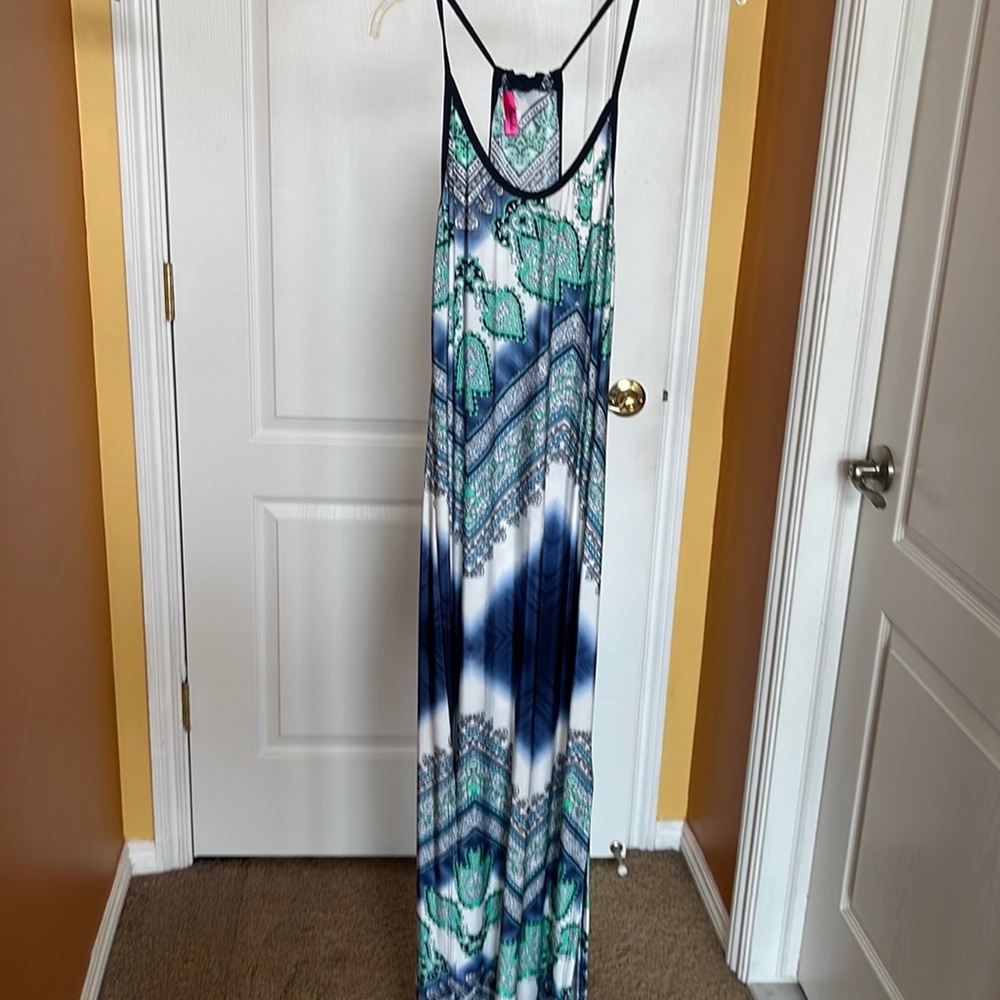 Beach Maxi Dress Tye dye color with split at the bottom